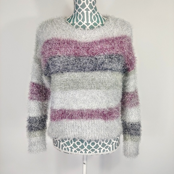 Wild Fable Women Long Sleeve Fuzzy Tinsel Sweater - Picture 2 of 5